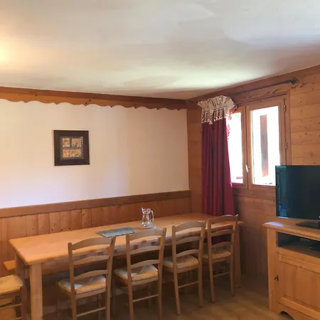 Apartment Superbe 8 Personnes Au Pied Des Pistes Oz
